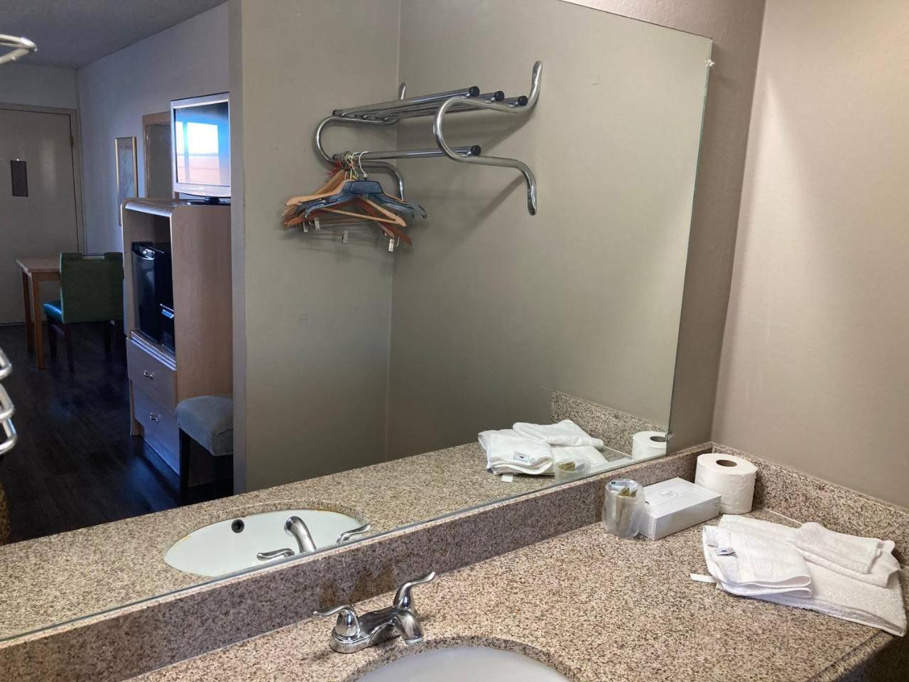 Tree Inn & Suites Albuquerque Ngoại thất bức ảnh